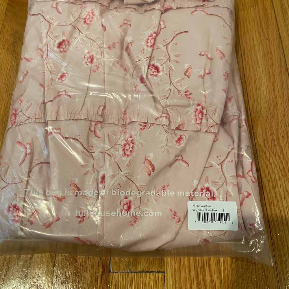 NWT Bridgerton X Hill House Home Ellie dress